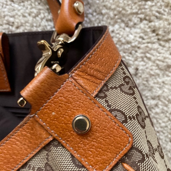 Gucci Bags Authentic Gucci Shoulder Bag Poshmark